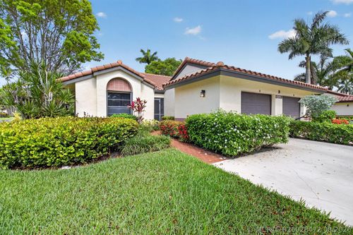 a-10039 Andrea Ln, Boynton Beach, FL, 33437-3452 | Card Image