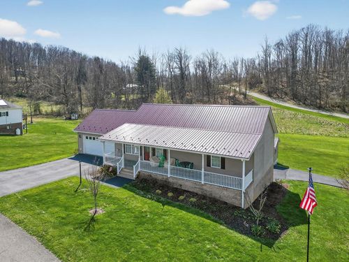 108 Brooke St, Chilhowie, VA, 24319-6006 | Card Image