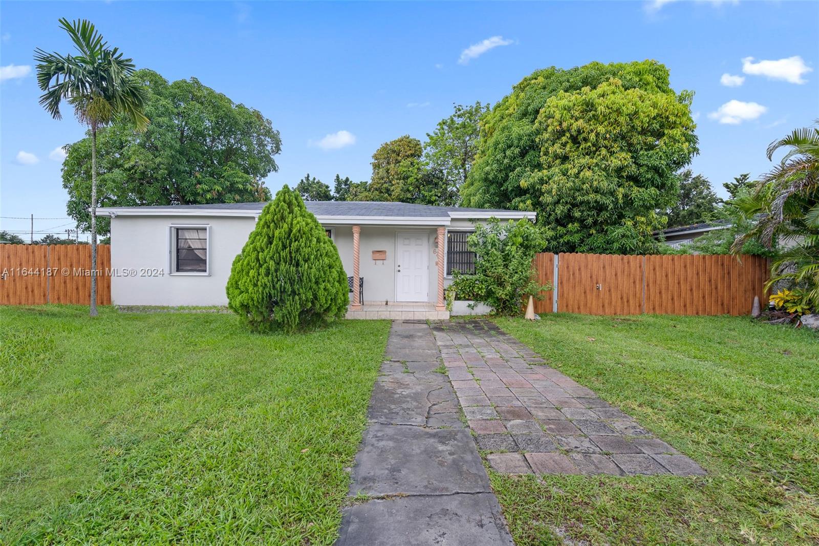 36th St, Hialeah, FL 33013