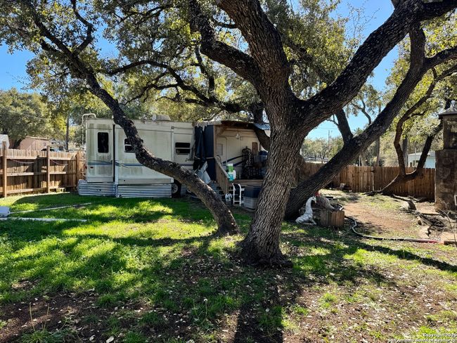 507 W Clark St, House other with 2 bedrooms, 1 bathrooms and null parking in Canyon Lake TX | Image 12