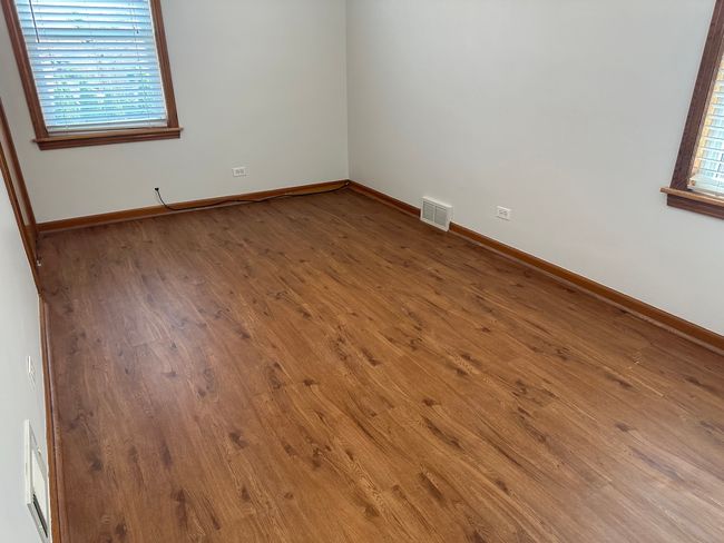 2 - 5551 Mason Ave, Condo with 2 bedrooms, 1 bathrooms and 1 parking in Chicago IL | Image 10