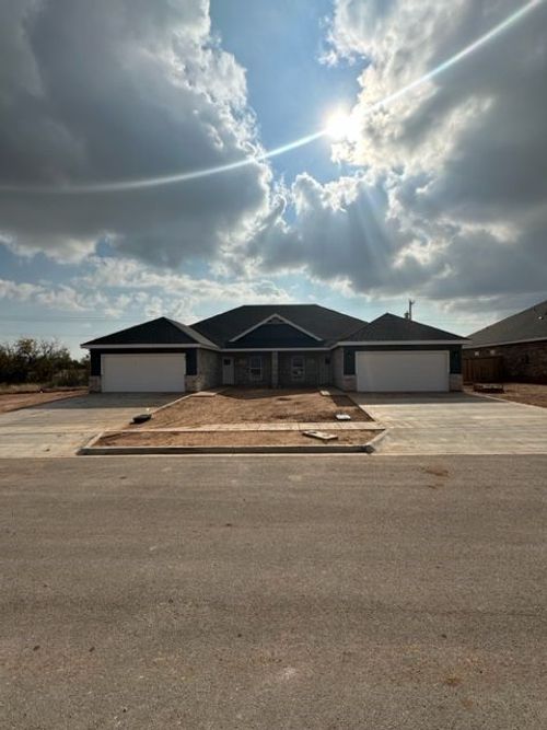 7109 Tin Cup Dr, Abilene, TX, 79606-5600 | Card Image