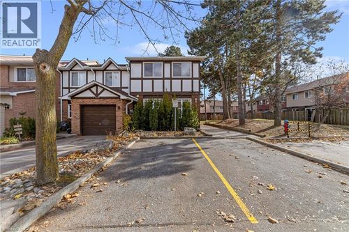 6-4199 Longmoor Dr, Burlington, ON, L7L5J9 | Card Image