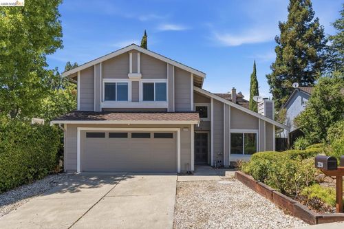 2239 Southwest Ct, Martinez, CA, 94553-4963 | Card Image
