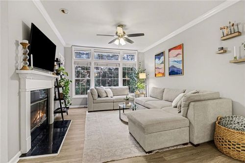 2204-3636 Habersham Rd Nw, Atlanta, GA, 30305-1194 | Card Image