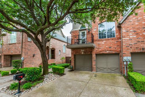4150 Towne Green Cir, Addison, TX, 75001-4953 | Card Image