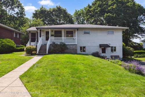 2807 S Webster Ave, Scranton, PA, 18505-3434 | Card Image