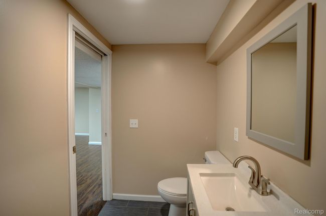 6407 Beecher Rd, Condo with 2 bedrooms, 3 bathrooms and null parking in Flint MI | Image 19