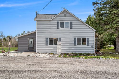1760 Charles Moran Rd, Moran, MI, 49760 | Card Image
