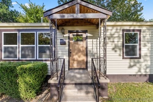 4361 S Saint Louis Ave, Tulsa, OK, 74105-4127 | Card Image