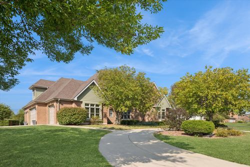 7258 W James Ln, Monee, IL, 60449-8811 | Card Image