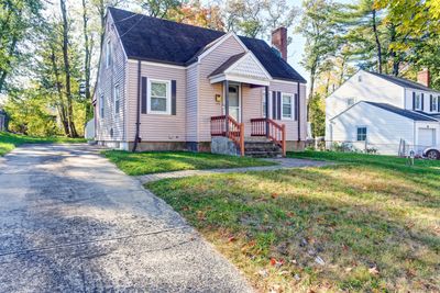 163 Pembroke Street, House other with 3 bedrooms, 1 bathrooms and null parking in Hartford CT | Image 2