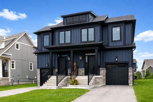 206 Courtland St, Blue Mountains, ON, L9Y4E4 | Card Image