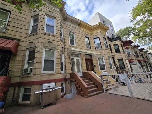 1417 Hancock St, Brooklyn, NY, 11237-6106 | Card Image