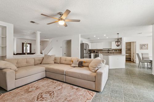 11053 Cedar Park, San Antonio, TX, 78249-4435 | Card Image