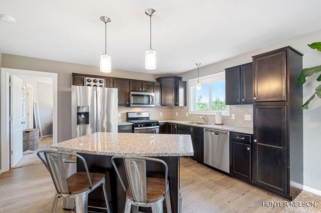 11-web-or-mls-A7408950 | Image 8