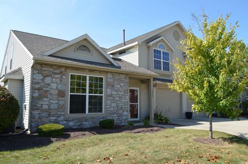 5522 Thornbriar Ln, Fort Wayne, IN, 46835-3889 | Card Image