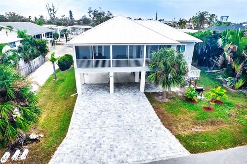431 Lazy Way, FORT MYERS BEACH, FL, 33931-4125 | Card Image
