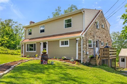 132 Bethlehem Church Rd, Aliquippa, PA, 15001-5956 | Card Image