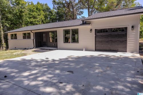 1420 Martin Luther King Dr, HOBSON CITY, AL, 36201-7358 | Card Image