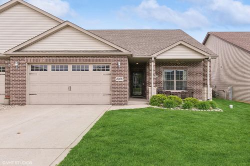 3008 Winter Garden Dr, Valparaiso, IN, 46385-7145 | Card Image