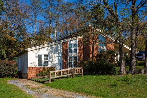 1175 Rosedale Dr, Harrisonburg, VA, 22801 | Card Image