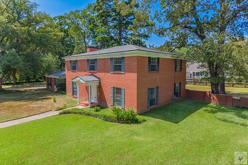 20 Colonial Dr, Texarkana, AR, 71854-3032 | Card Image