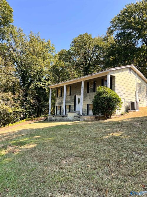 3625 S Valley Rd, Southside, AL, 35907-8112 | Card Image