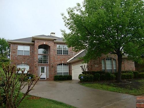 1706 Creekway Dr, Garland, TX, 75043-7562 | Card Image
