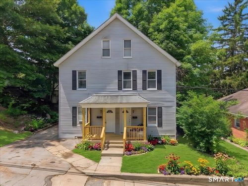 371 Laurel Hill Ave, Norwich, CT, 06360-6935 | Card Image