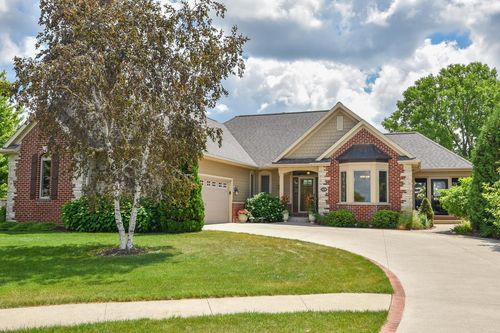 154 Water Court, Cedar Grove, WI, 53013 | Card Image