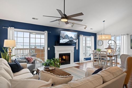 9-23-1085 Lakeland Dr, Lake Geneva, WI, 53147-5017 | Card Image