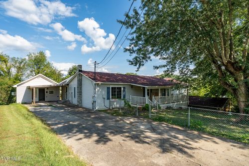 233 Taylor Dr, Piney Flats, TN, 37686-4637 | Card Image