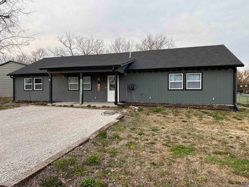 400 E Park Ave, Hartford, KS, 66854 | Card Image