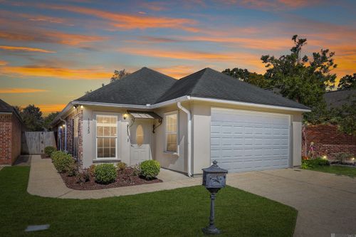 10123 Hyde Park Ct, Baton Rouge, LA, 70816-8198 | Card Image