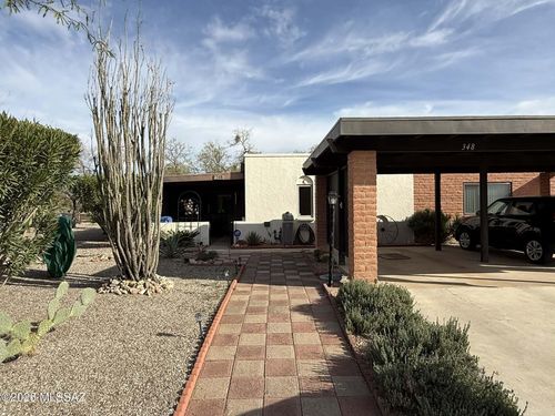 348 W Via Del Heroe, Green Valley, AZ, 85614 | Card Image