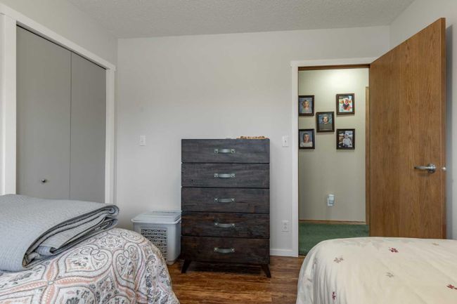 12 Fairway Cres, House other with 6 bedrooms, 3 bathrooms and 3 parking in Foremost AB | Image 16