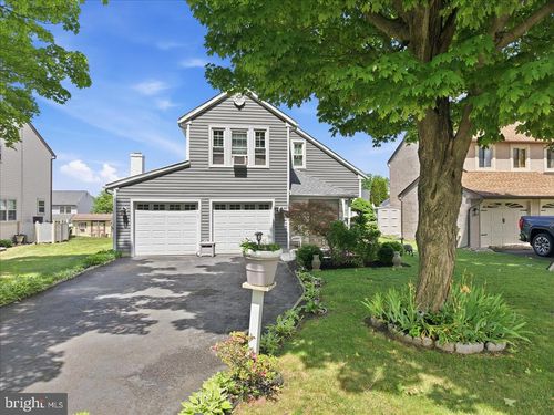 12 Pebble Dr, HORSHAM, PA, 19044-1843 | Card Image