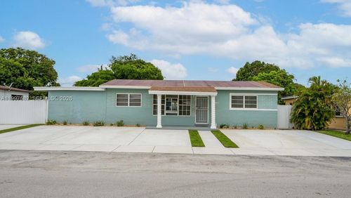 3421 Nw 176th St, Miami Gardens, FL, 33056-3937 | Card Image