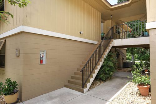apt-15b-120 Hibiscus Woods Ct, Deltona, FL, 32725-9318 | Card Image
