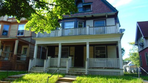 3322-3320 W Saint Paul Avenue W, Milwaukee, WI, 53208 | Card Image