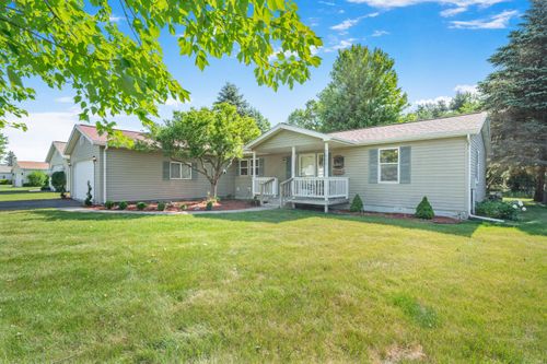 7900 Sunset Shores Dr, Canadian Lakes, MI, 49346-9237 | Card Image