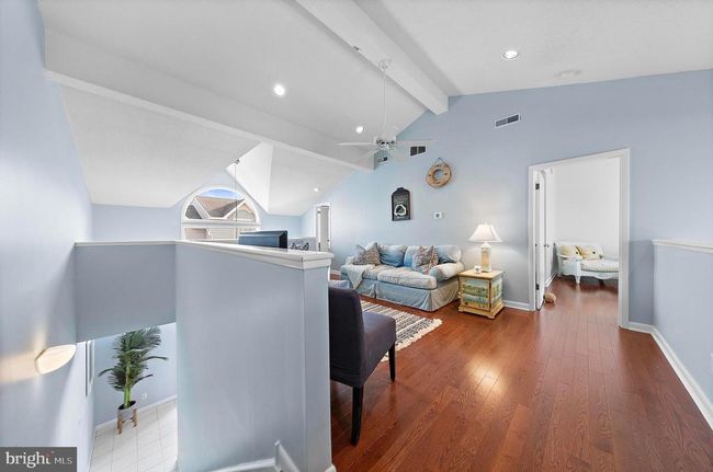 APT-8S - 420 8 Th St, Townhouse with 4 bedrooms, 2 bathrooms and null parking in BEACH HAVEN NJ | Image 33