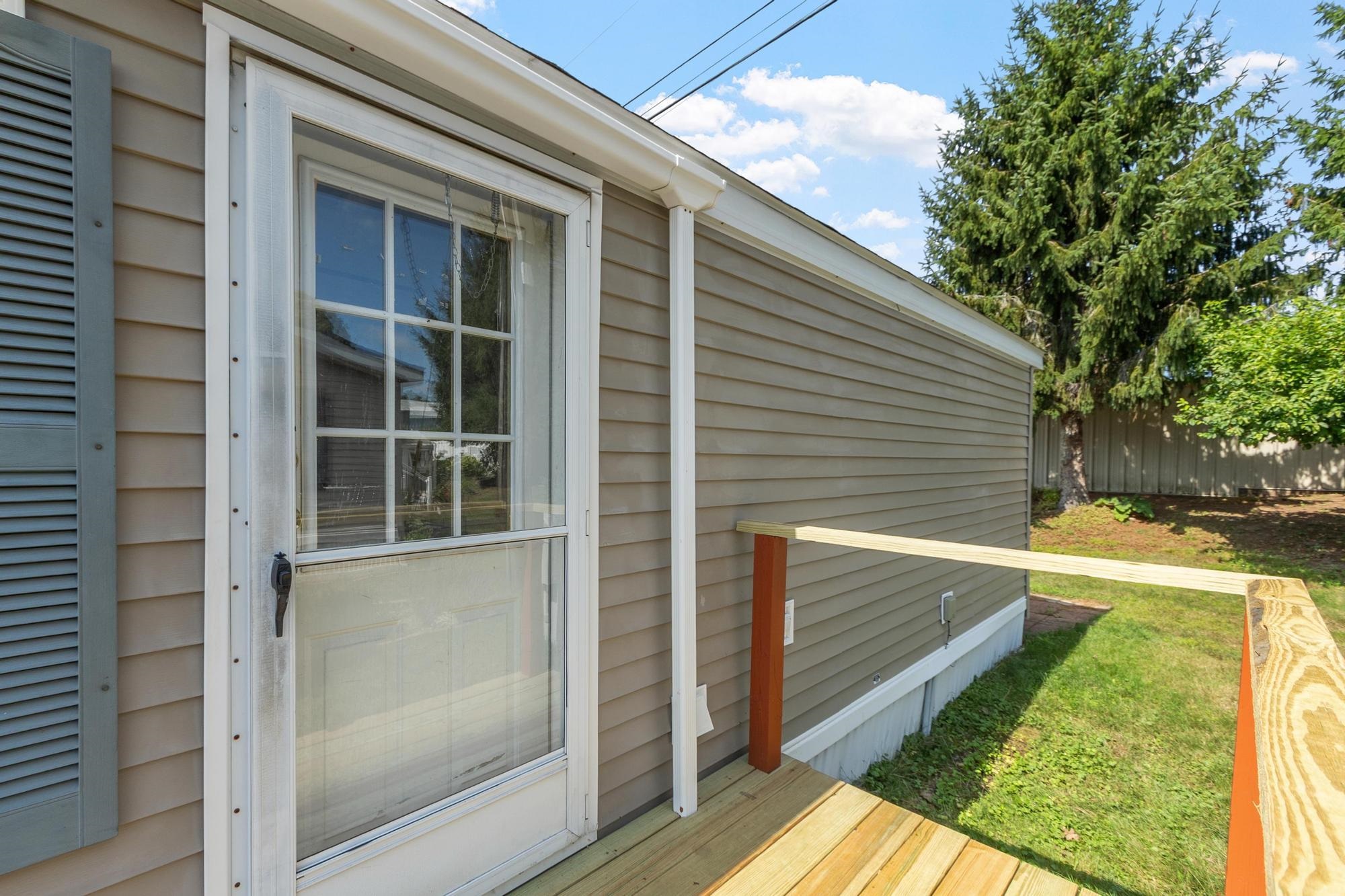 Residential in North Hampton 5