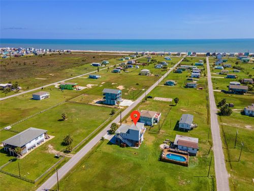 3920 2nd St, Galveston, TX, 77554 | Card Image