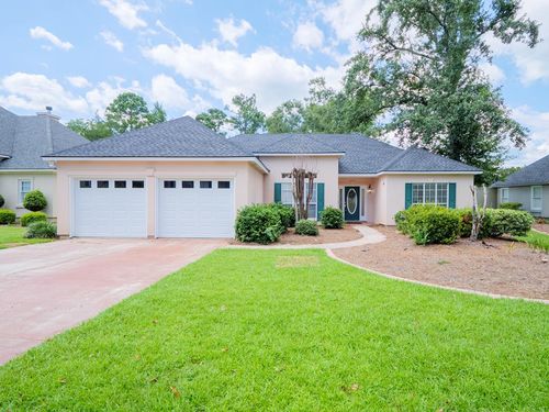 3218 Wildwood Plantation Dr, Valdosta, GA, 31605-1041 | Card Image