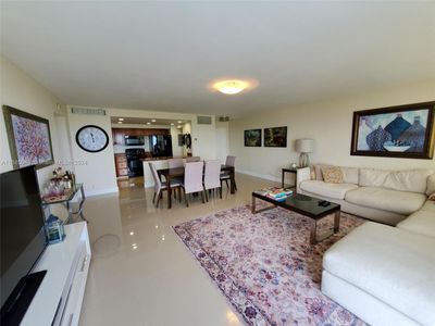 B601 - 2100 Sans Souci Blvd, Condo with 2 bedrooms, 2 bathrooms and null parking in North Miami FL | Image 2