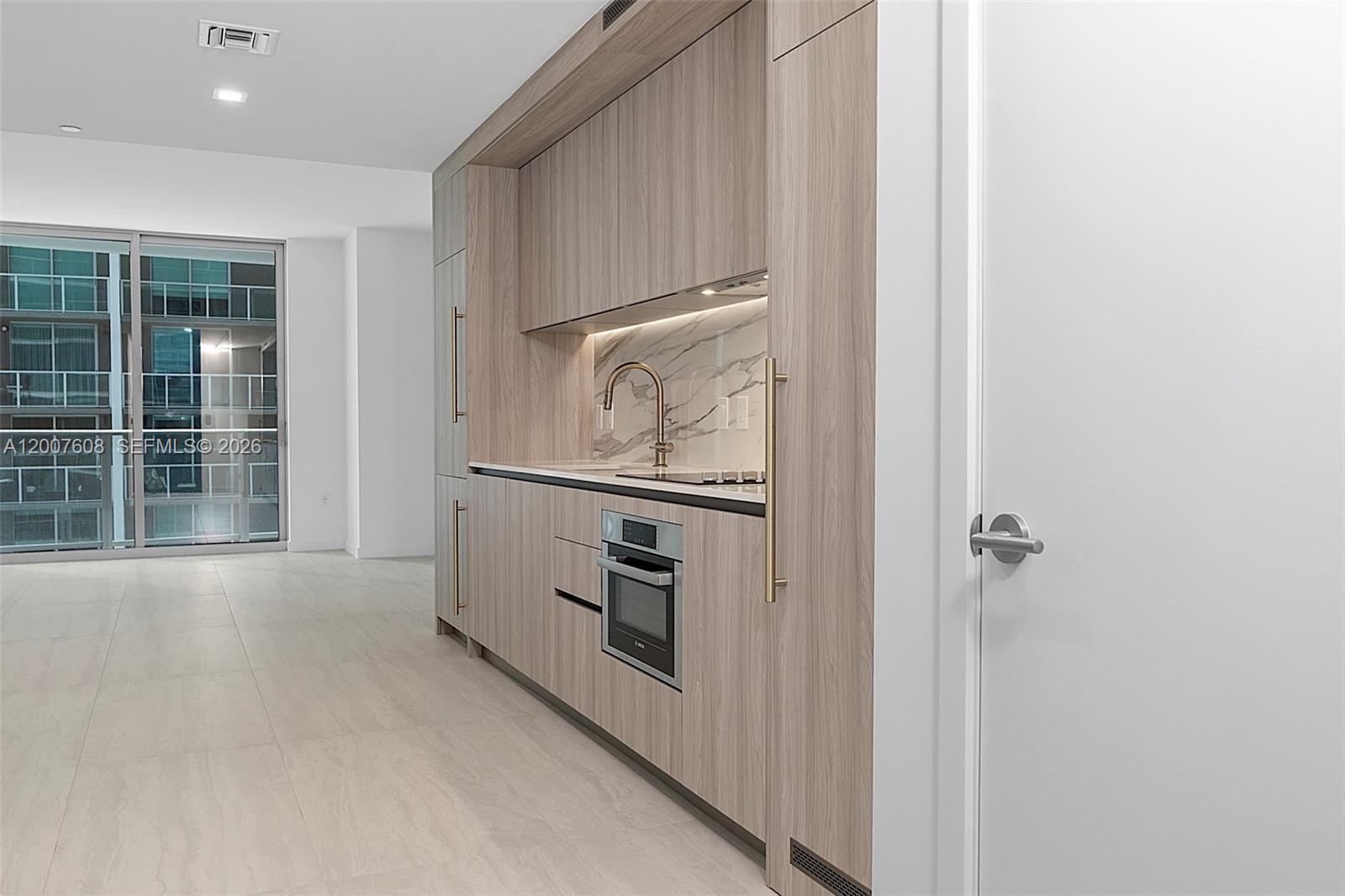 Residential Lease in Miami 2