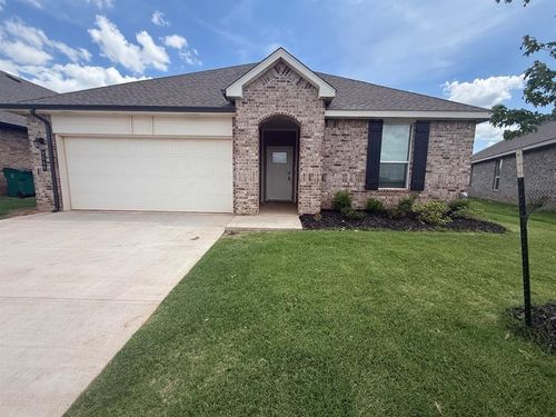 9048 Nw 149th Ter, Yukon, OK, 73099-5472 | Card Image
