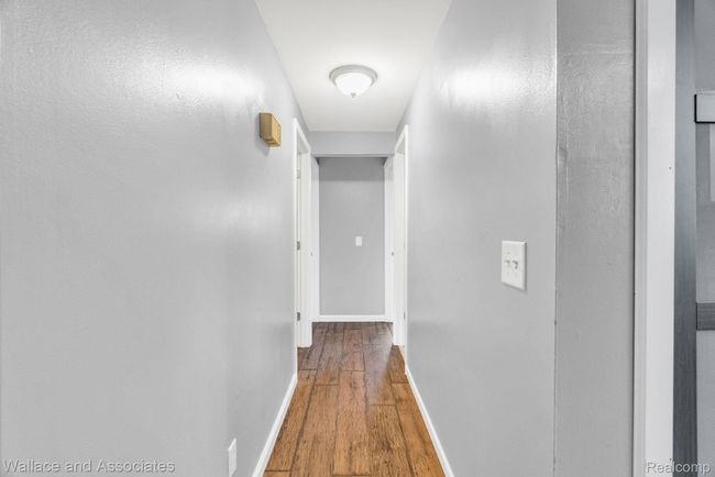 18-web-or-mls-DSC06140.jpg | Image 16